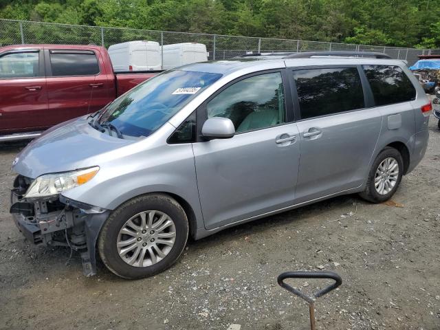 TOYOTA SIENNA XLE 2011 with VIN 5TDYK3DC1BS165154 - Photo from auction