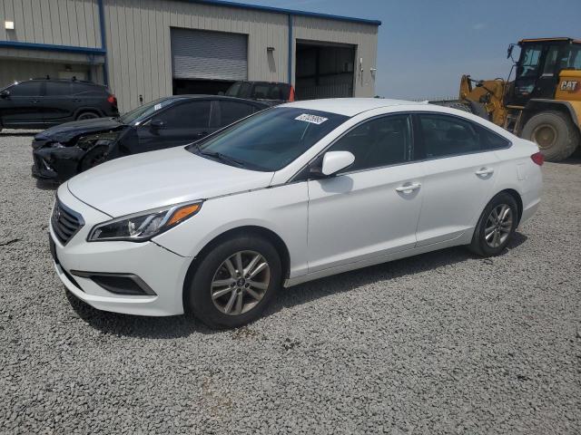 HYUNDAI SONATA SE 2017 with VIN 5NPE24AF9HH505513 - Photo from auction
