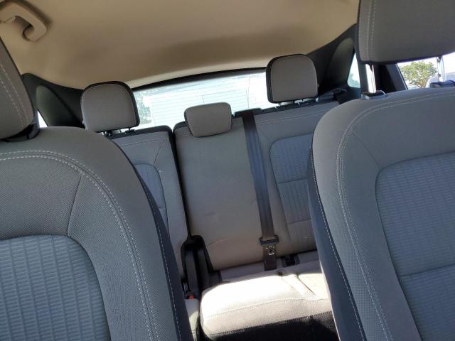 Photo 10 from auction – 2020 FORD ESCAPE S with VIN 1FMCU0F66LUA12157