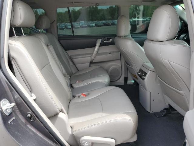 Photo 11 from auction – 2011 TOYOTA HIGHLANDER with VIN 5TDBK3EH6BS077698