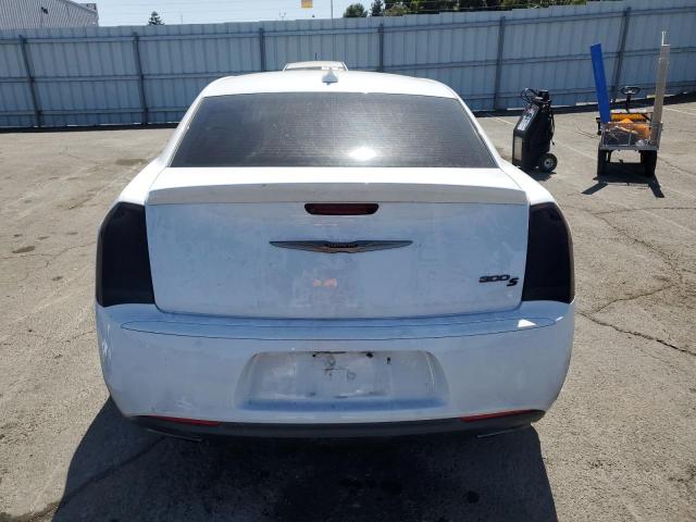 Photo 6 from auction – 2017 CHRYSLER 300 S with VIN 2C3CCABG5HH668389