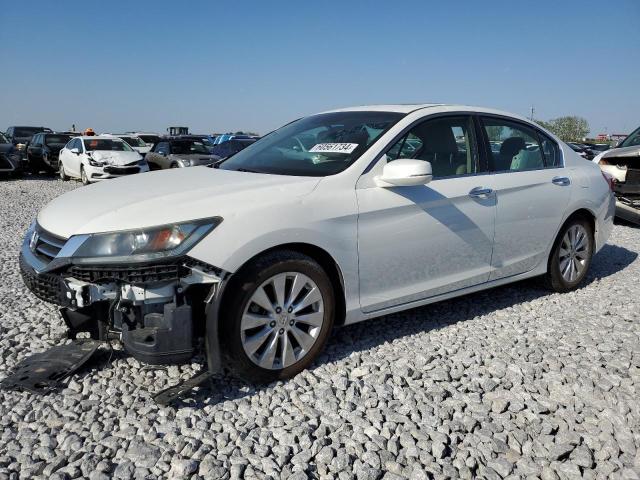 HONDA ACCORD 2013 z numerem VIN 1HGCR2F80DA060017 - Zdjęcie z aukcji