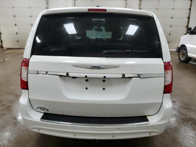 Photo 6 from auction – 2014 CHRYSLER TOWN & COU with VIN 2C4RC1CG5ER363937