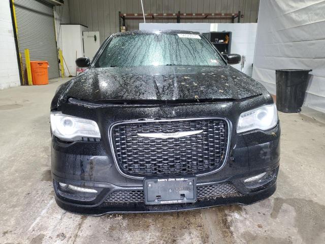 Photo 5 from auction – 2017 CHRYSLER 300 S with VIN 2C3CCABG6HH626894