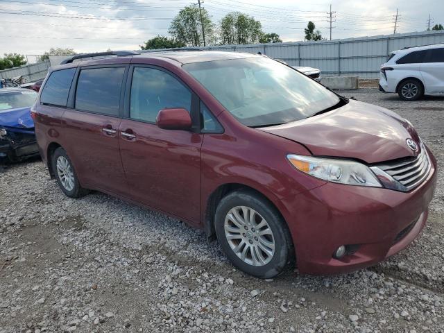 Photo 4 from auction – 2017 TOYOTA SIENNA with VIN 5TDYZ3DC7HS877107