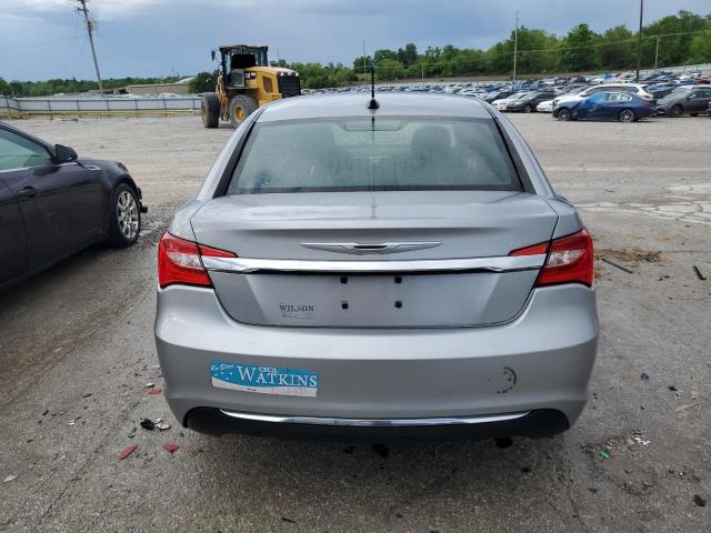 Photo 6 from auction – 2013 CHRYSLER 200 TOURIN with VIN 1C3CCBBB5DN683695