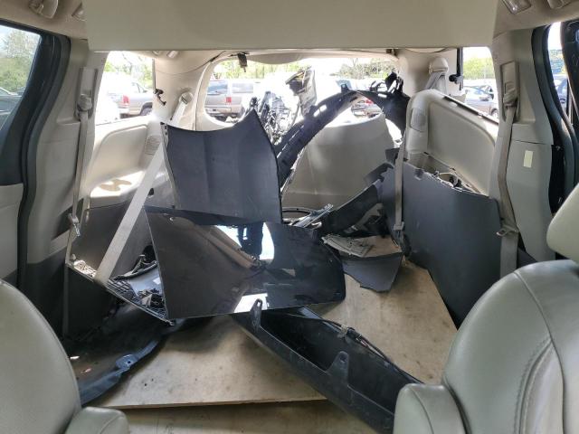 Photo 10 from auction – 2011 TOYOTA SIENNA XLE with VIN 5TDYK3DC8BS019513