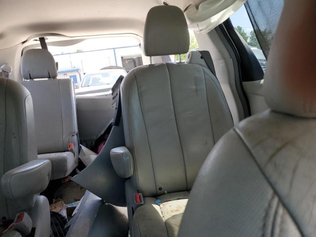 Photo 10 from auction – 2013 TOYOTA SIENNA XLE with VIN 5TDDK3DC3DS057524