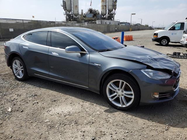 Photo 4 from auction – 2013 TESLA MODEL S with VIN 5YJSA1CG9DFP09733