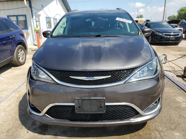 Photo 5 from auction – 2018 CHRYSLER PACIFICA T with VIN 2C4RC1EG6JR228988