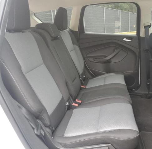 Photo 11 from auction – 2018 FORD ESCAPE SE with VIN 1FMCU9GD1JUC74425