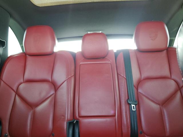 Photo 10 from auction – 2017 PORSCHE CAYENNE with VIN WP1AA2A20HKA88141