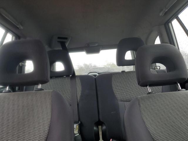 Photo 10 from auction – 2004 TOYOTA RAV4 with VIN JTEGD20V440040058