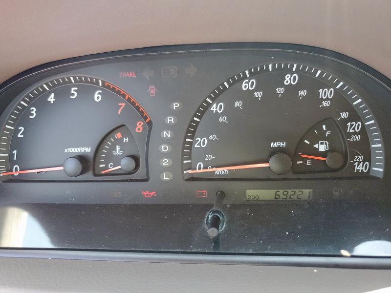 Photo 9 from auction – 2003 TOYOTA CAMRY LE with VIN 4T1BE30K53U685909