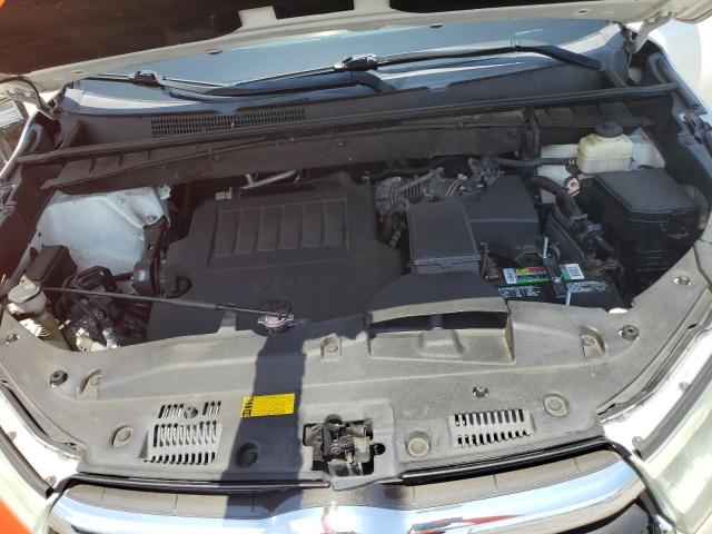 Photo 12 from auction – 2016 TOYOTA HIGHLANDER with VIN 5TDZKRFH9GS172814