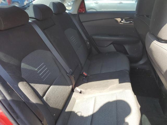 Photo 10 from auction – 2019 KIA FORTE GT L with VIN 3KPF34AD2KE041069