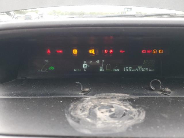 Photo 9 from auction – 2014 TOYOTA PRIUS V with VIN JTDZN3EU4E3304220