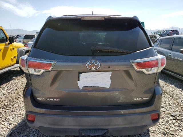 Photo 6 from auction – 2016 TOYOTA HIGHLANDER with VIN 5TDJKRFH4GS331719