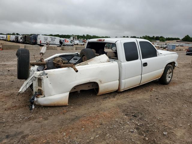 Photo 3 from auction – 2003 CHEVROLET SILVERADO with VIN 2GCEC19VX31128692