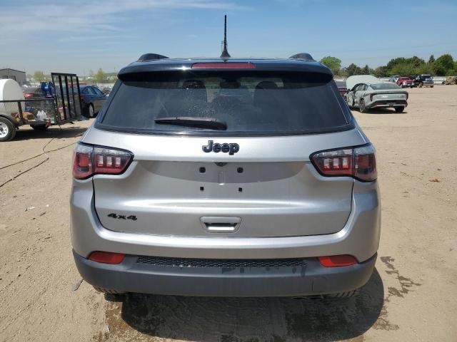Photo 6 from auction – 2018 JEEP COMPASS LA with VIN 3C4NJDBB2JT313967
