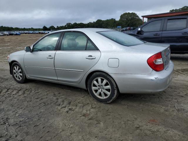 Photo 2 from auction – 2002 TOYOTA CAMRY LE with VIN 4T1BF30K82U012074