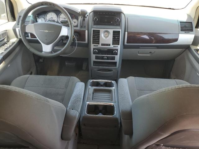 Photo 8 from auction – 2010 CHRYSLER TOWN & COU with VIN 2A4RR5DX9AR177326