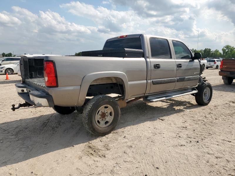 Photo 3 from auction – 2006 CHEVROLET SILVERADO with VIN 1GCGC13UX6F182435