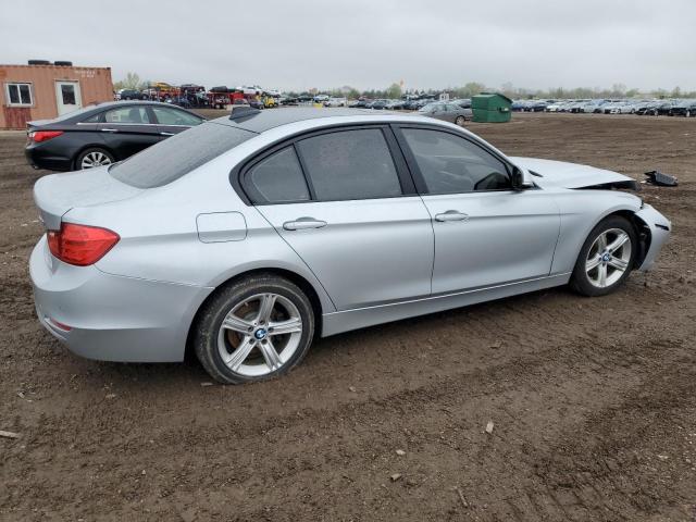 Photo 3 from auction – 2015 BMW 320 I XDRI with VIN WBA3C3G57FNS73968