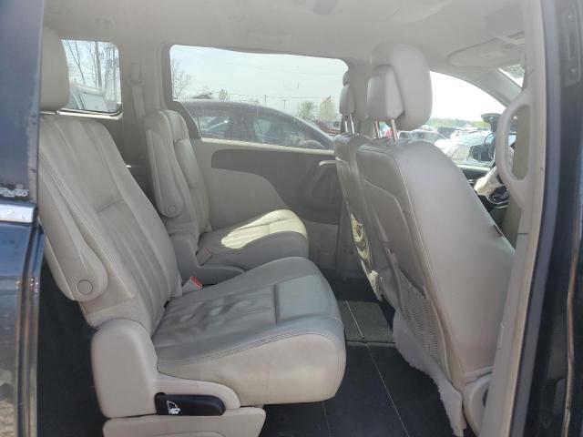 Photo 11 from auction – 2013 CHRYSLER TOWN & COU with VIN 2C4RC1BG2DR597033