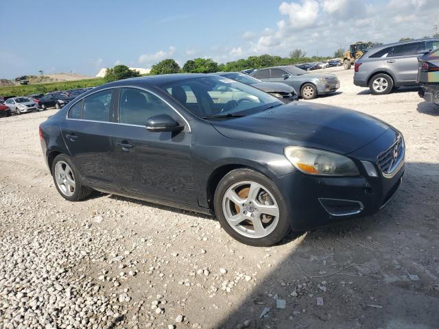 Photo 4 from auction – 2013 VOLVO S60 T5 with VIN YV1612FS8D2185589