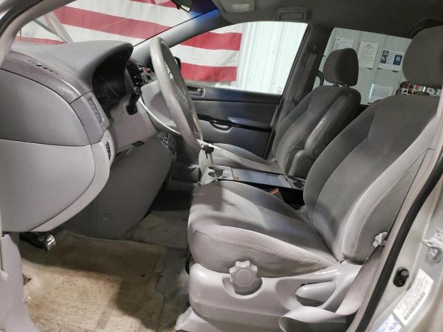 Photo 7 from auction – 2004 TOYOTA SIENNA CE with VIN 5TDZA23C24S075064