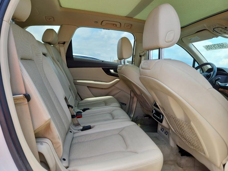 Photo 11 from auction – 2018 AUDI Q7 PRESTIG with VIN WA1VAAF77JD010946