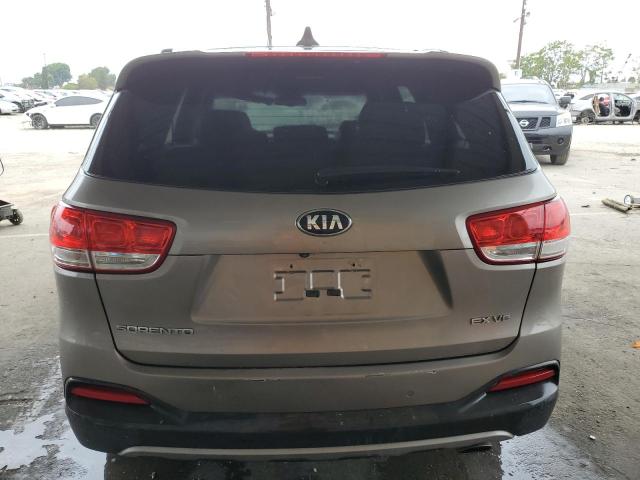 Photo 6 from auction – 2016 KIA SORENTO EX with VIN 5XYPH4A50GG158576