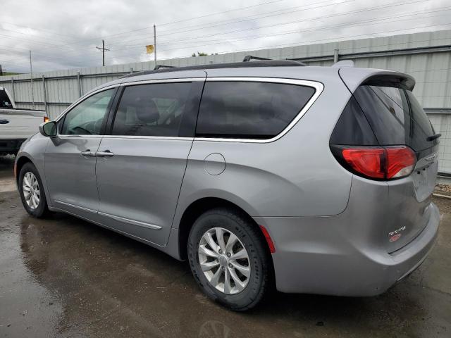 Photo 2 from auction – 2017 CHRYSLER PACIFICA T with VIN 2C4RC1BG7HR831995