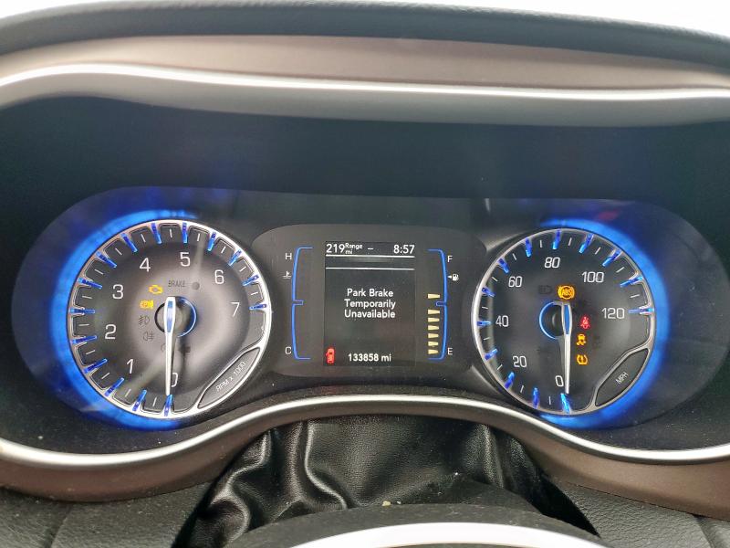 Photo 9 from auction – 2018 CHRYSLER PACIFICA T with VIN 2C4RC1FG0JR279949