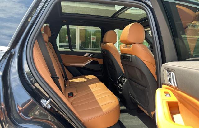 Photo 6 from auction – 2019 BMW X5 XDRIVE4 with VIN 5UXCR6C56KLL61326