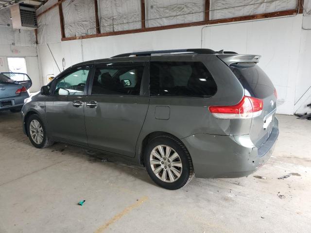 Photo 2 from auction – 2011 TOYOTA SIENNA XLE with VIN 5TDDK3DC5BS025803