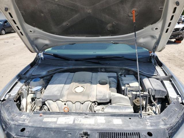Photo 11 from auction – 2013 VOLKSWAGEN PASSAT S with VIN 1VWAP7A3XDC051136