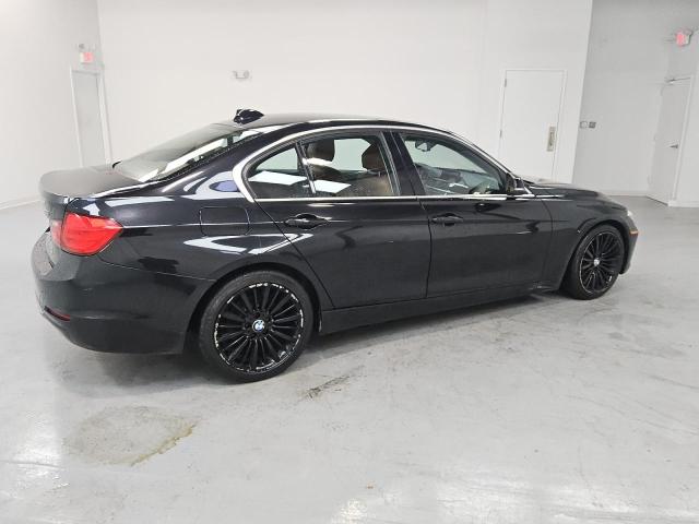 Photo 3 from auction – 2013 BMW 328 XI with VIN WBA3B3C56DF532353
