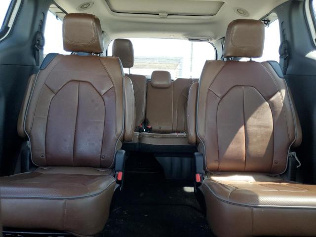 Photo 10 from auction – 2017 CHRYSLER PACIFICA L with VIN 2C4RC1GG9HR504572