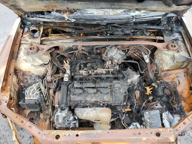Photo 11 from auction – 2002 LEXUS ES 300 with VIN JTHBF30G825026422