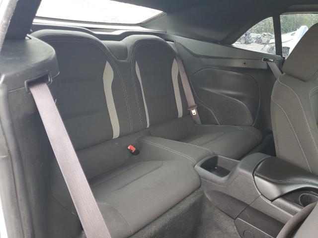 Photo 10 from auction – 2017 CHEVROLET CAMARO LT with VIN 1G1FB3DS2H0134093
