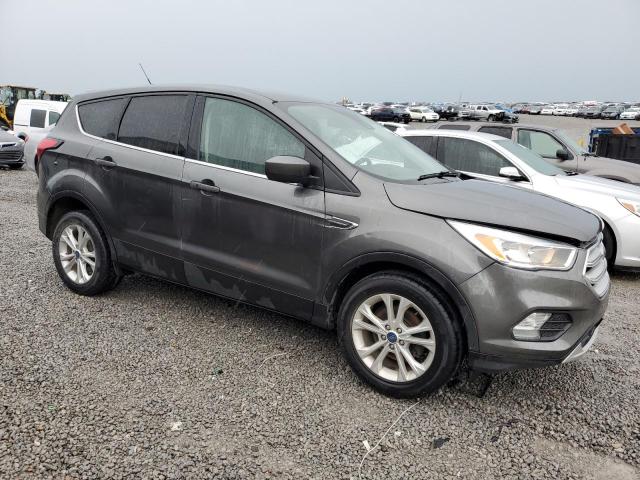 Photo 4 from auction – 2019 FORD ESCAPE SE with VIN 1FMCU0GD8KUB39861