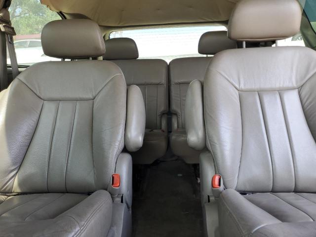 Photo 10 from auction – 2001 CHRYSLER TOWN & COU with VIN 2C8GP54L81R230905