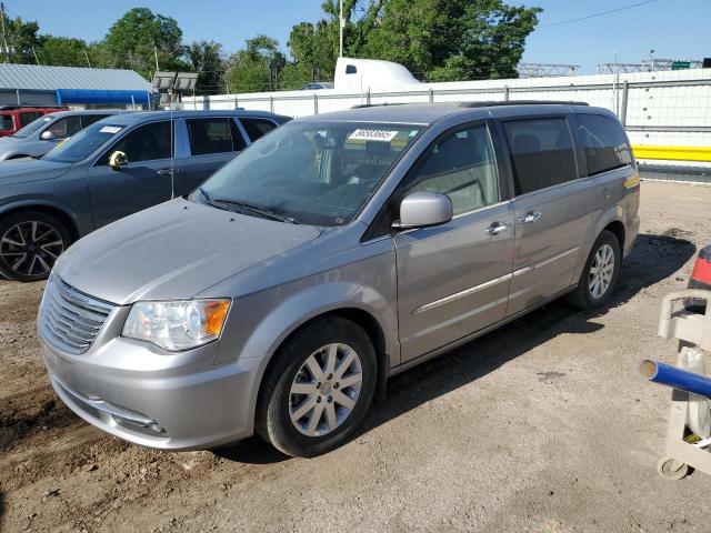 Photo 1 from auction – 2015 CHRYSLER TOWN & COU with VIN 2C4RC1BG3FR752353