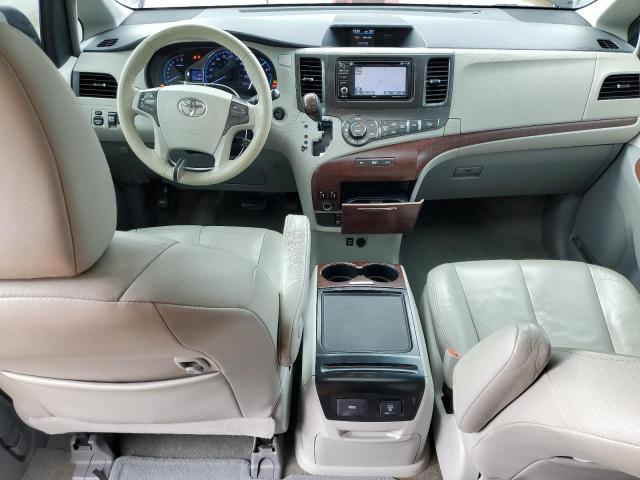 Photo 8 from auction – 2012 TOYOTA SIENNA XLE with VIN 5TDYK3DC9CS271157
