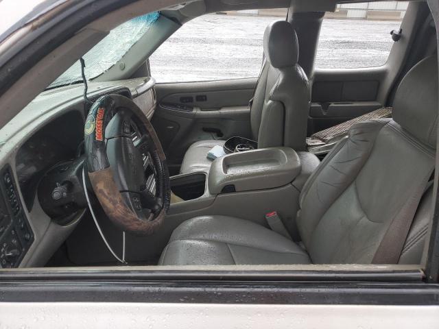Photo 7 from auction – 2005 CHEVROLET SILVERADO with VIN 1GCEK19BX5E218533