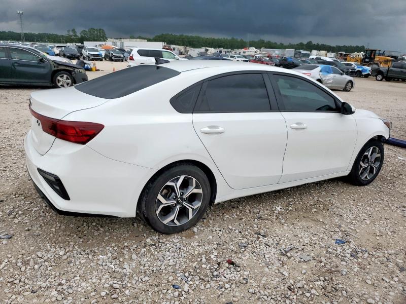 Photo 3 from auction – 2021 KIA FORTE FE with VIN 3KPF24AD2ME347498