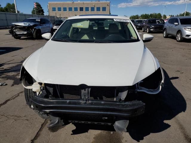 Photo 5 from auction – 2012 VOLKSWAGEN PASSAT SE with VIN 1VWBP7A36CC038905