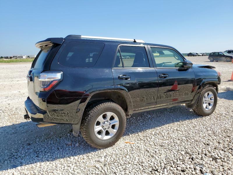 Photo 3 from auction – 2022 TOYOTA 4RUNNER SR with VIN JTEEU5JR5N5260419